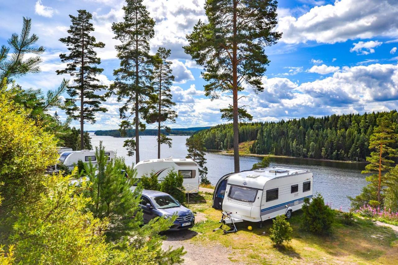 Arjaeng Camping & Stugor Sommarvik Exterior photo